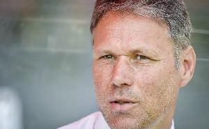 Van Basten: Oranje presteert slecht door WK